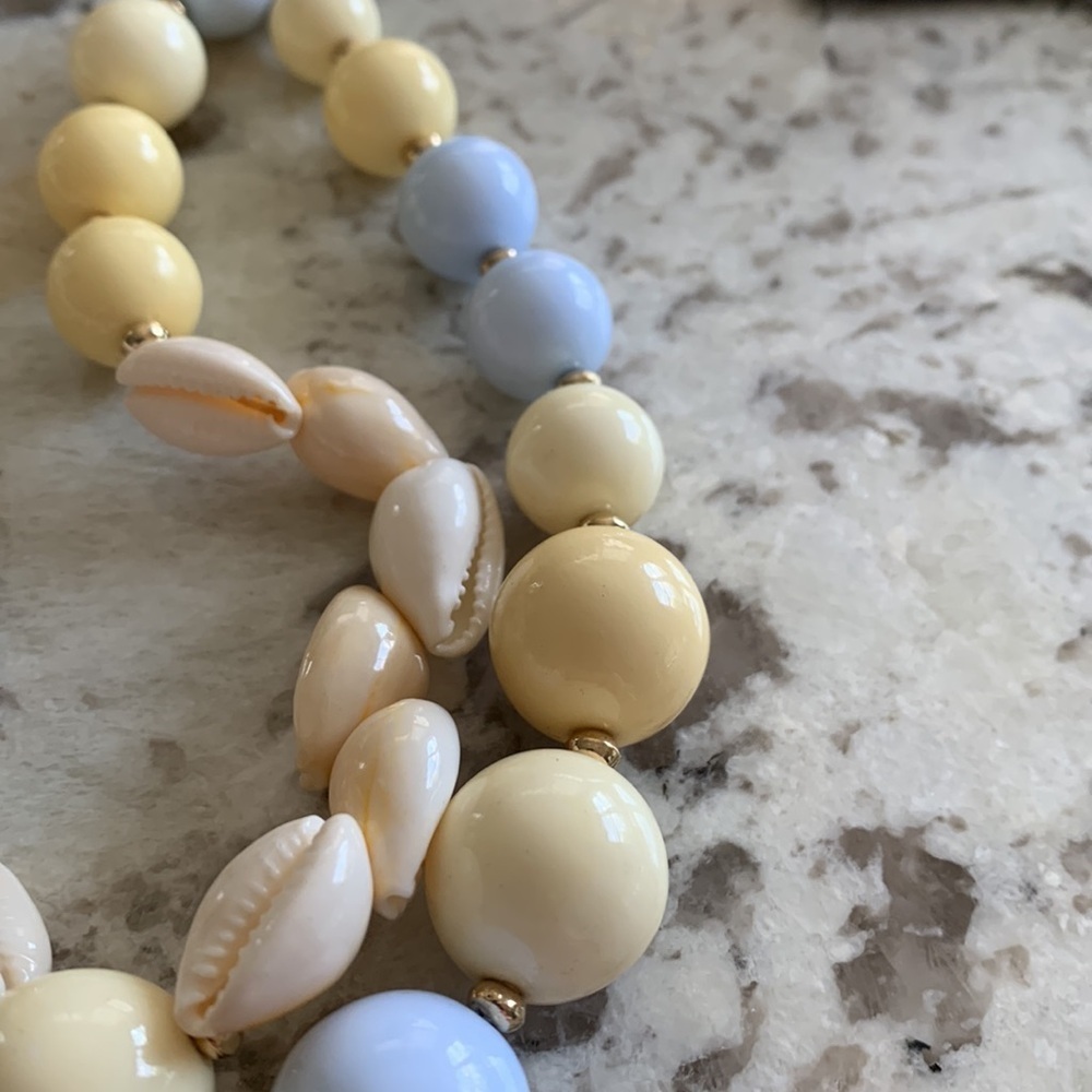 NWT Banana Republic gold tone yellow blue shell beaded Necklace & Earring set - Picture 3 of 4